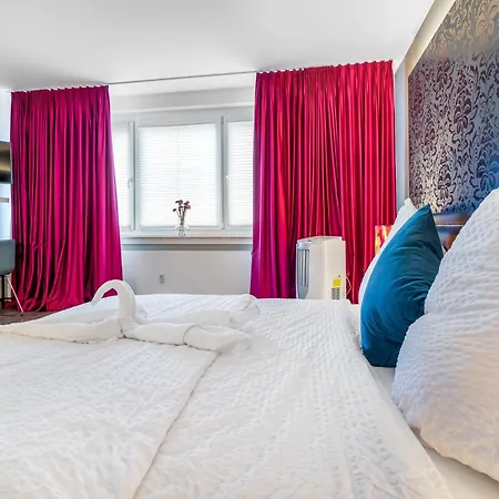 Urban Retreat Apartment - Whirpool - Top Lage Cologne Exterior photo